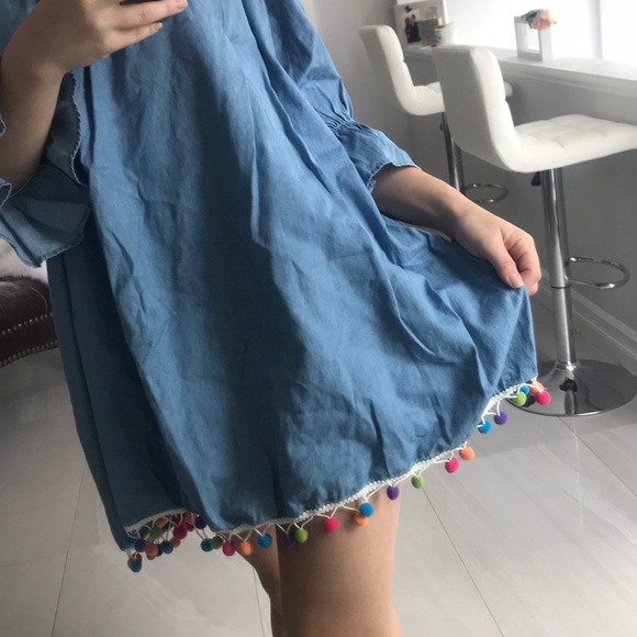 SAKS FIFTH AVE - Picture 6 of 7